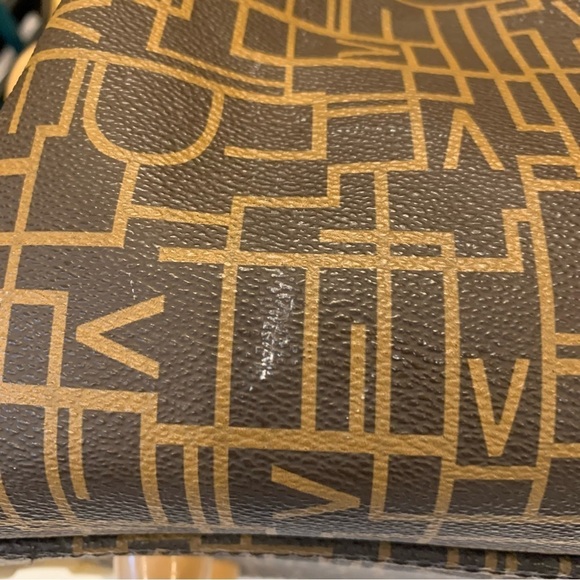 Diane Von Furstenberg DVF Brown Tan Leather Monogram Travel  Duffel Bag Tote - Picture 9 of 13